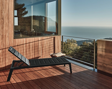 Load image into Gallery viewer, Emoti Sunlounge with padding