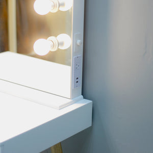 From us warehouse - Bedroom bathroom furniture LED lighting makeup mirror